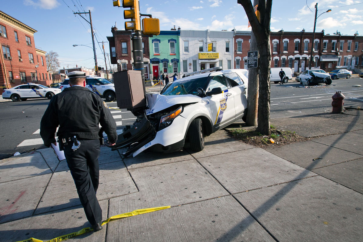 Officer, motorist injured in Kensington crash