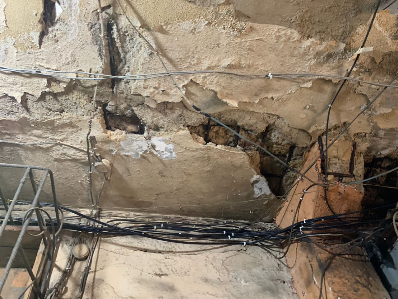 Lagos to demolish 17 ‘distressed’ buildings at 'Alaba international market'