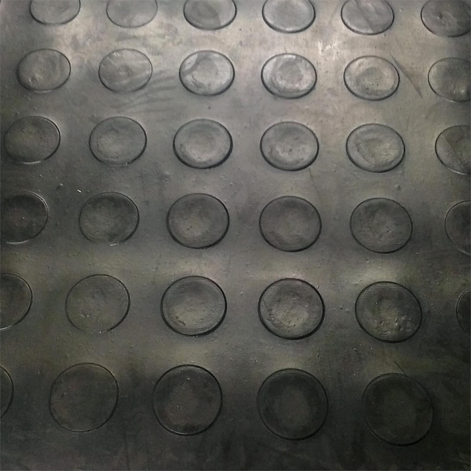 Ideal 1m Black Round Stud Rubber Matting Sheet Bunnings Australia