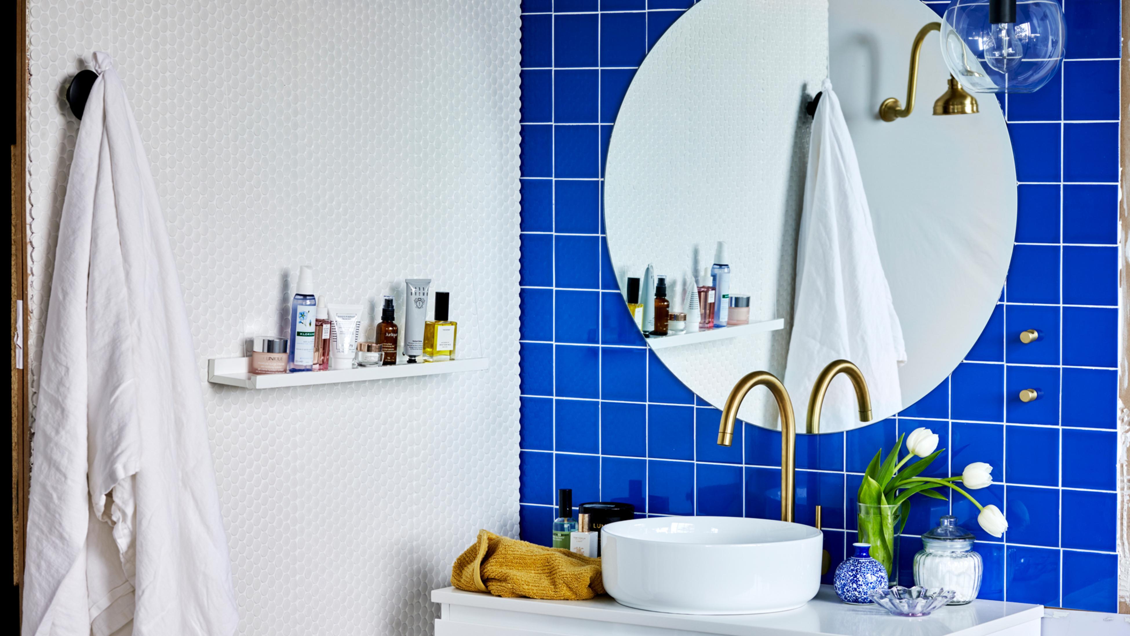 How To Paint Bathroom Tiles Bunnings / How To Paint A Bathroom Diy At