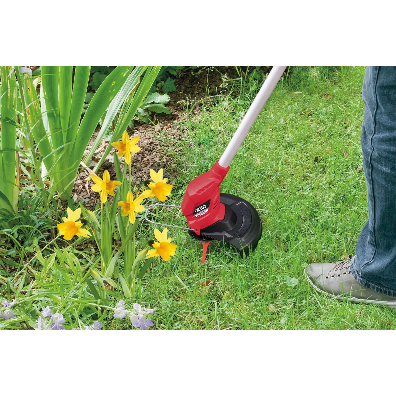 Ozito PXC 18V Grass Trimmer Kit Bunnings Australia