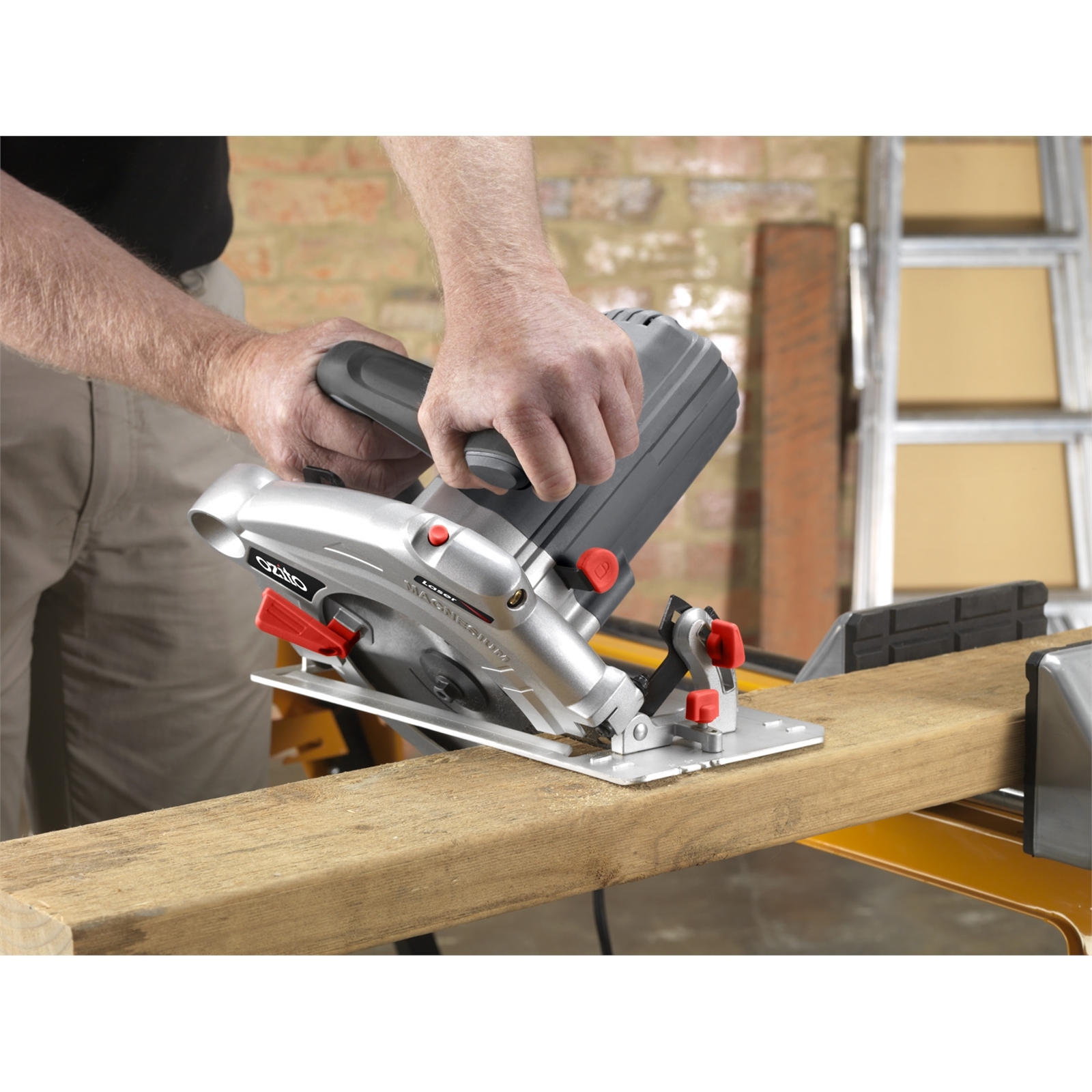 Ozito 2000W 235mm Circular Saw Bunnings Australia