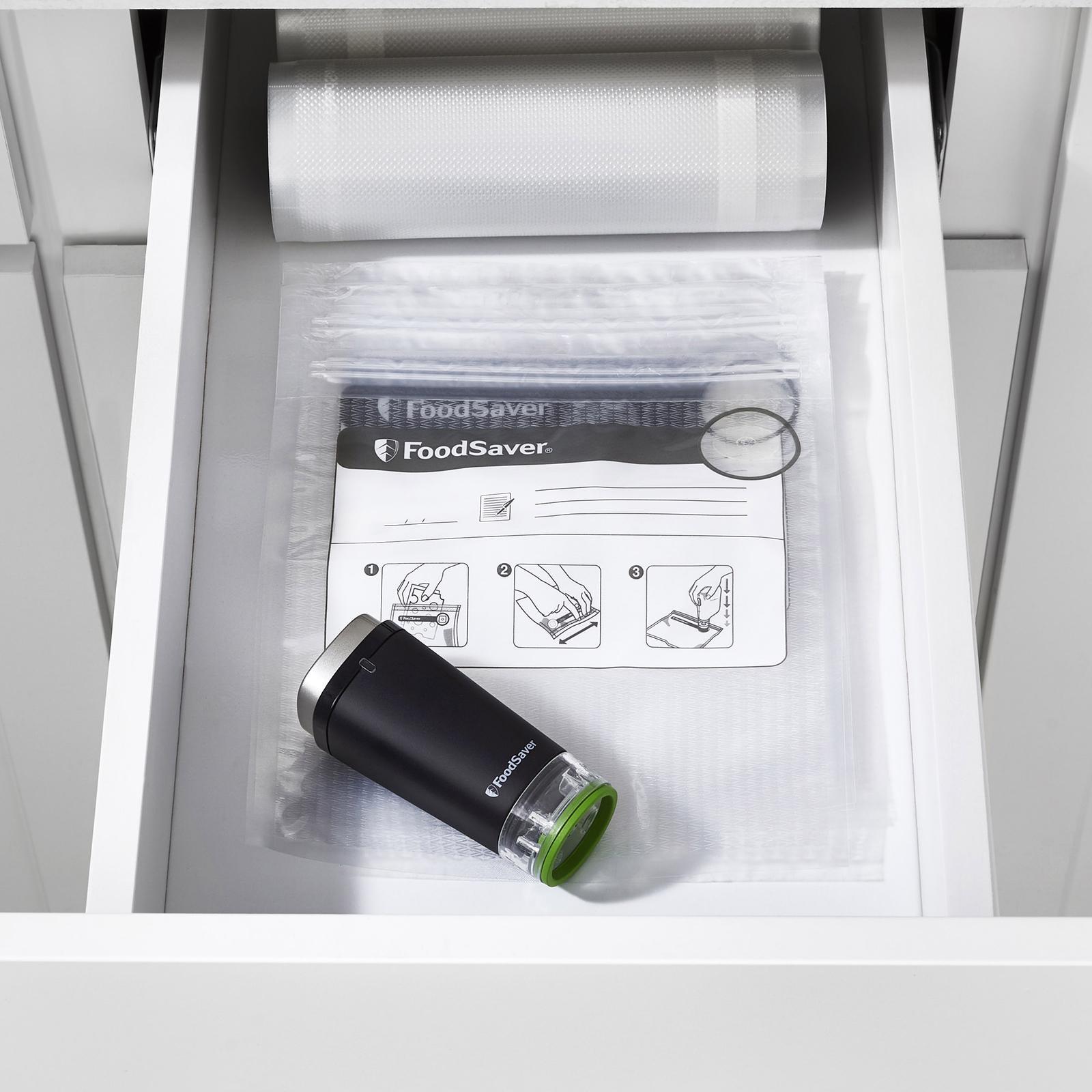 FoodSaver Handheld Vacuum Sealer Starter Kit Bunnings Australia