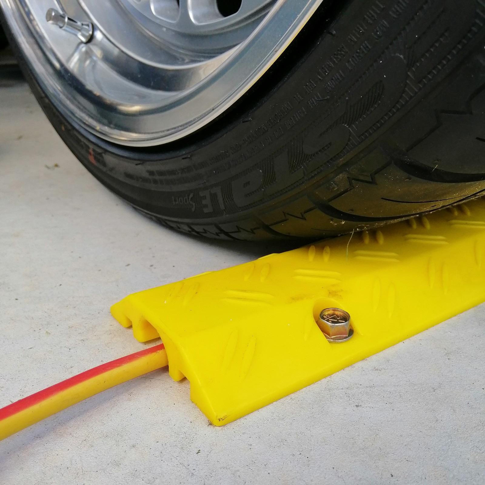 STAHL 100mmx1m Cable Cover Pu Rubber Heavy Duty Bunnings Australia