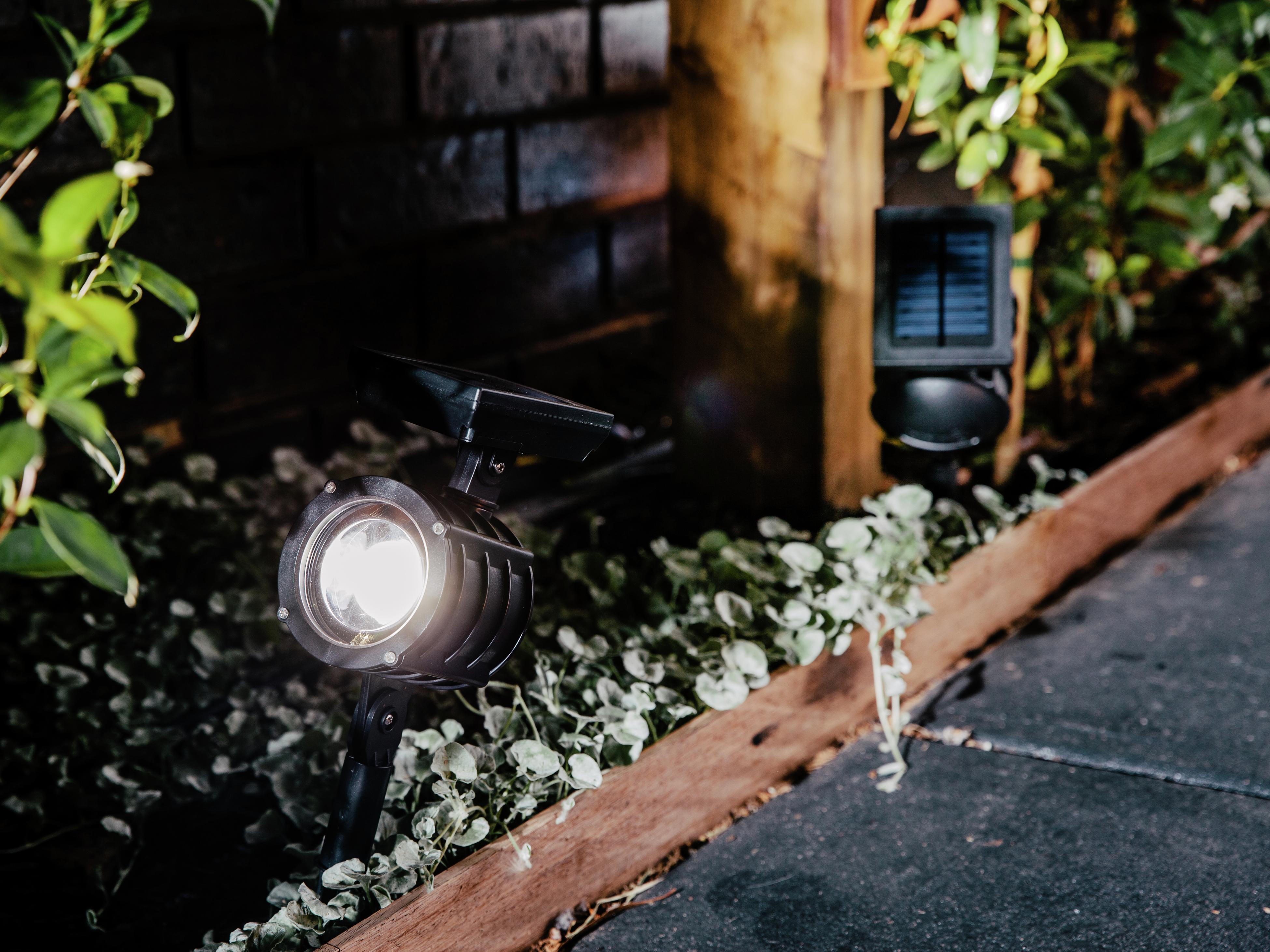 How To Light An Outdoor Entertaining Area Bunnings Australia