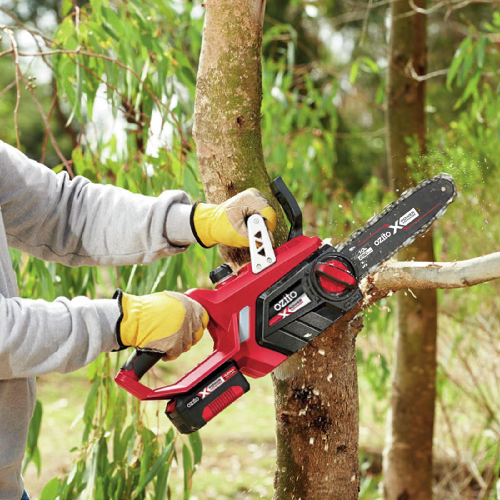 Ozito PXC 250mm 18V Chainsaw Kit Bunnings Australia
