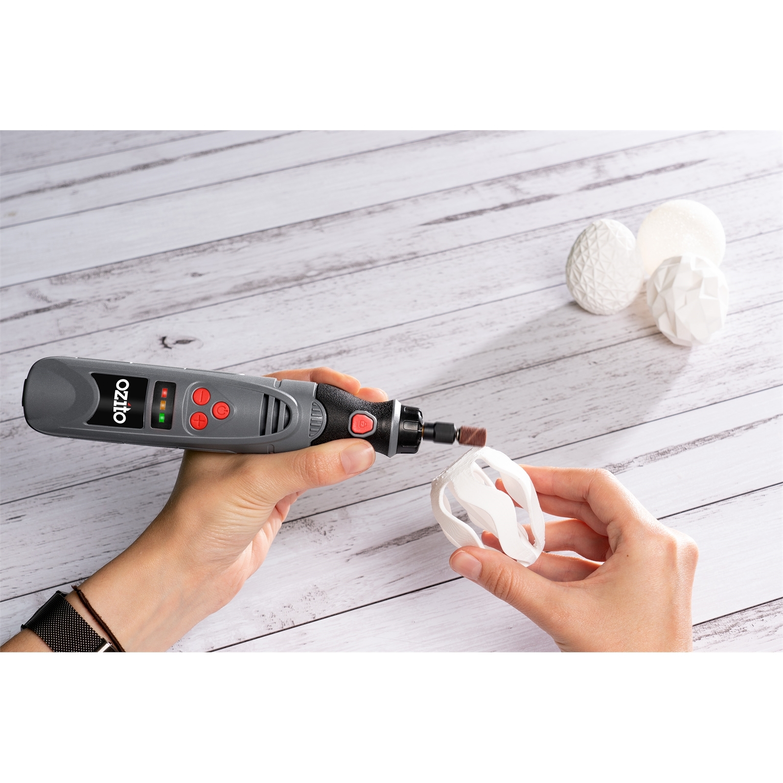 Ozito 3.6V Lithium Ion Cordless Rotary Tool With 118 Piece Accessory