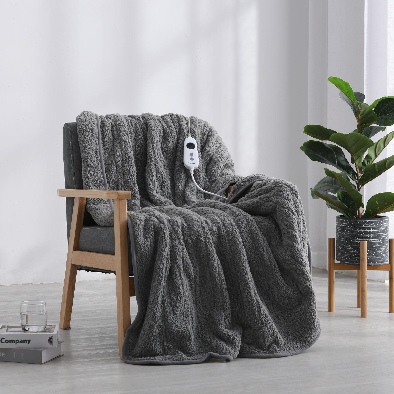 Dreamaker Teddy Fleece Heated Throw Light Grey 160x130cm Bunnings