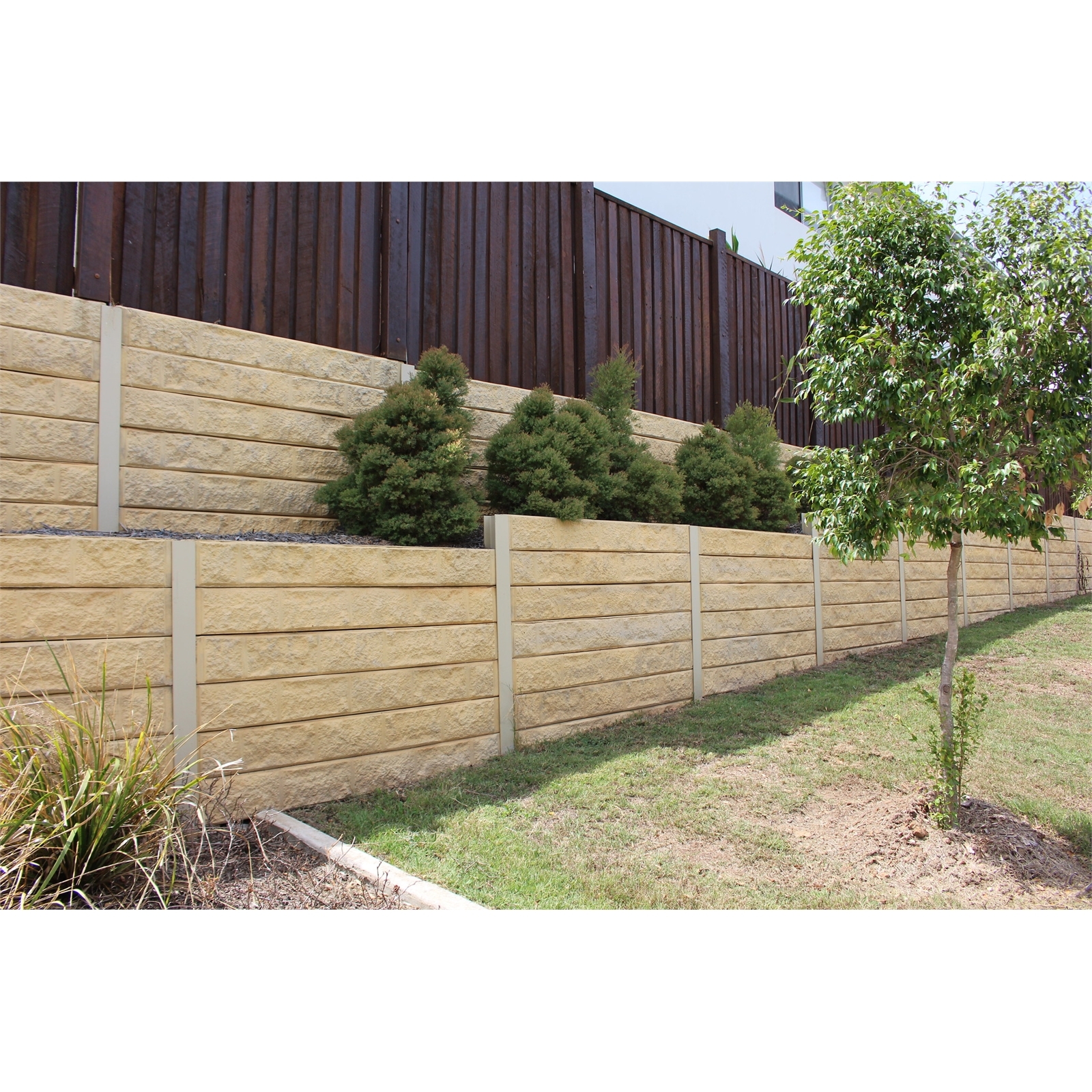 200mm x 75mm 1.58m Sleeper Concrete Reinforced Sandstone Bunnings