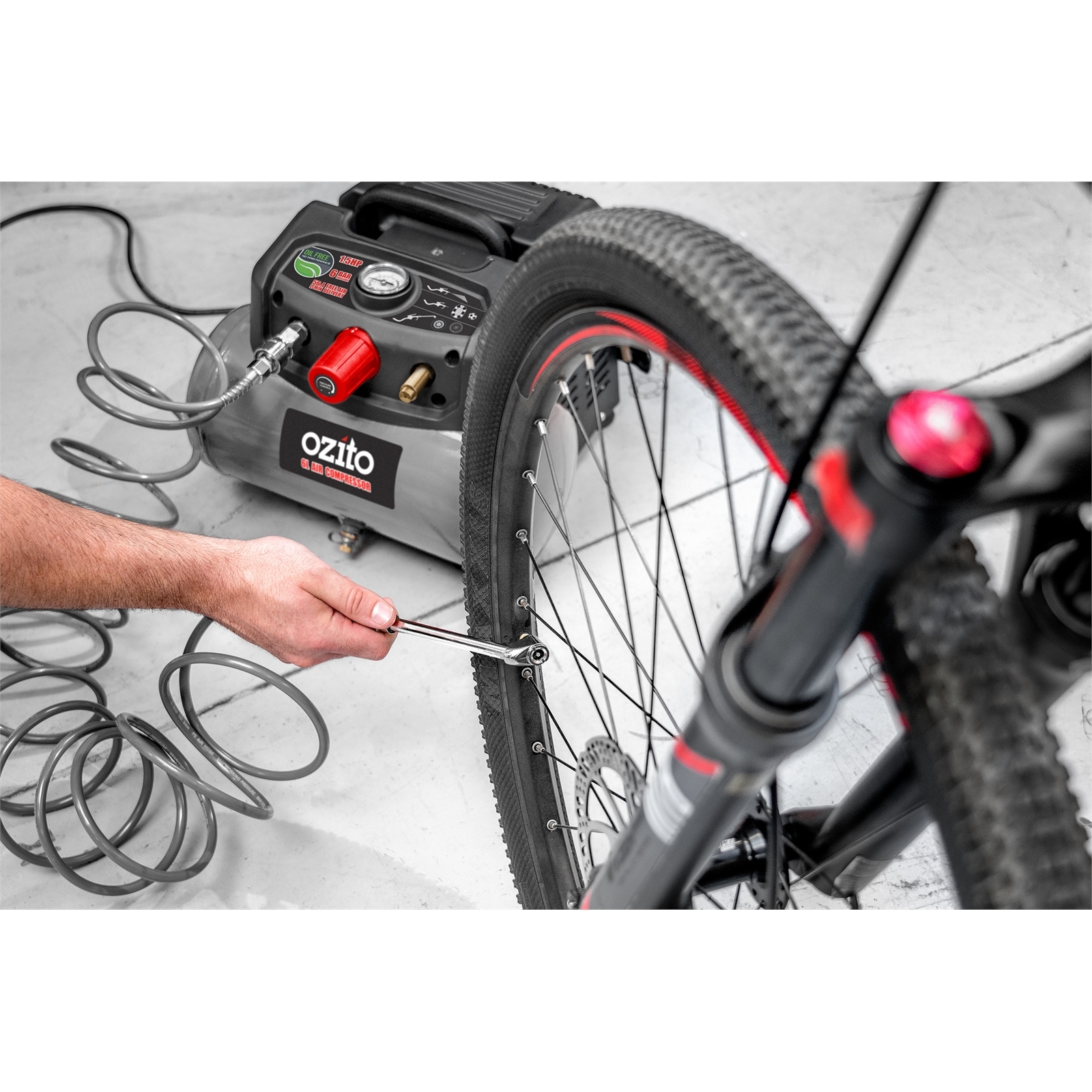 Ozito 6L 1.5HP Air Compressor Kit Bunnings New Zealand