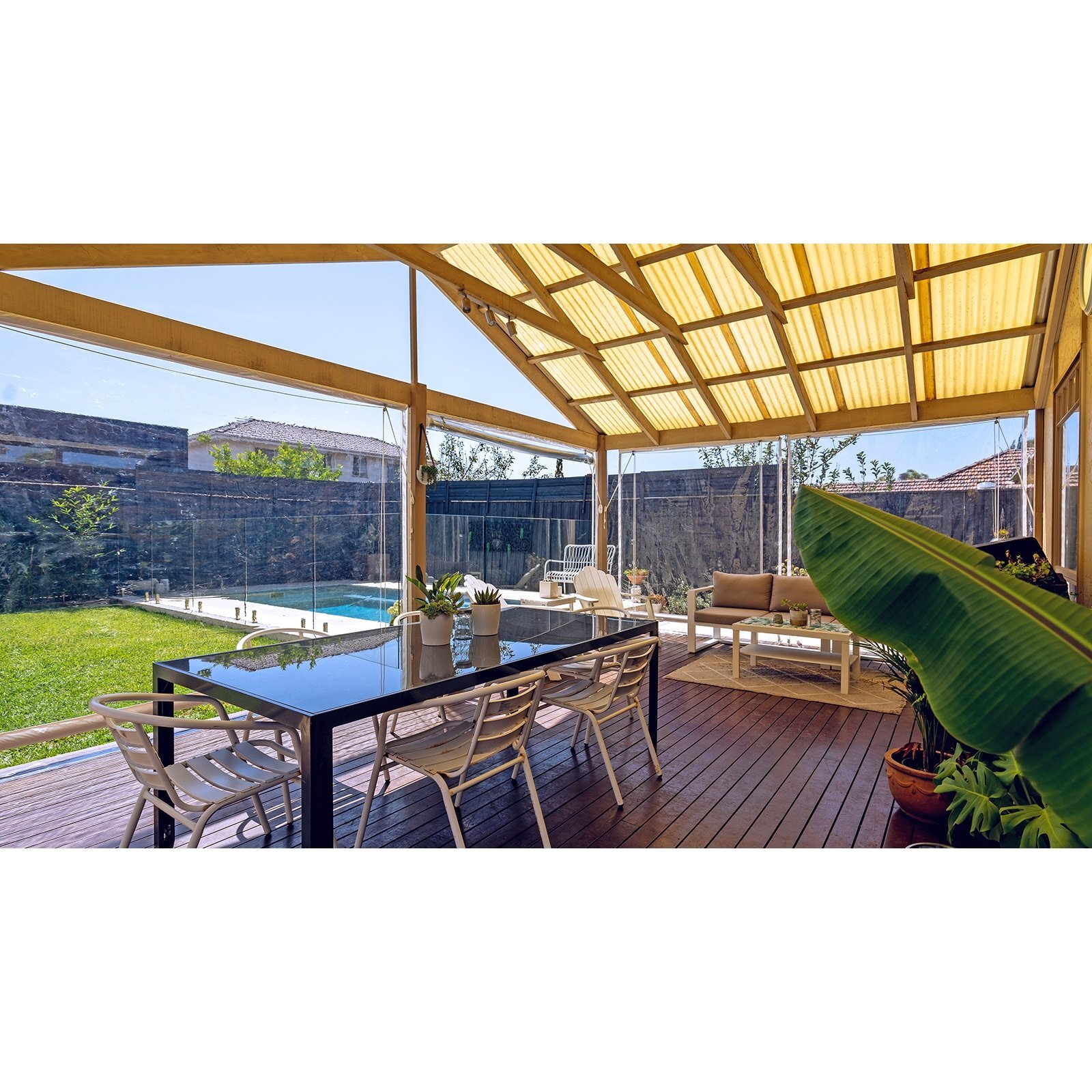 Bistro Blinds 0.75mm PVC Outdoor Blind Clear / White 1800mm x 2400mm