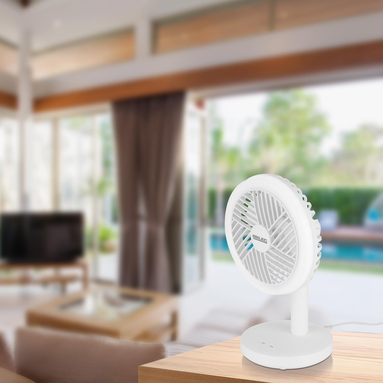 Arlec 13cm White LED Light USB Desk Fan Bunnings New Zealand