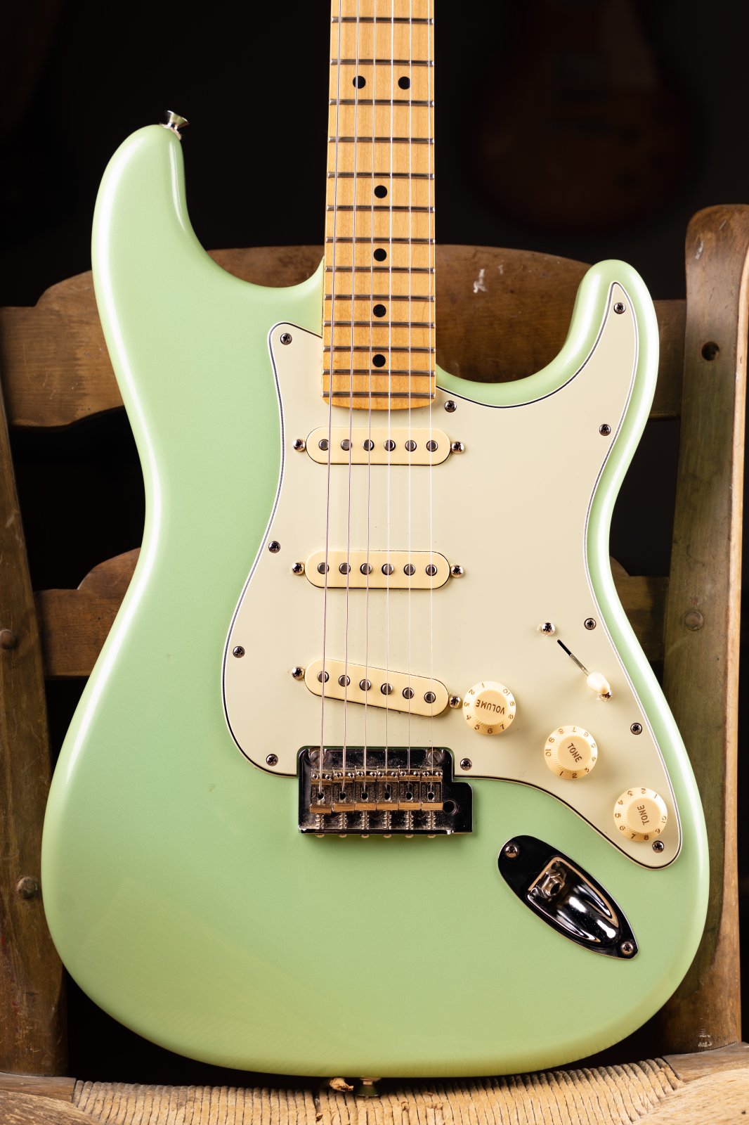 2021 Fender Special Edition Player Series Stratocaster Surf Pearl