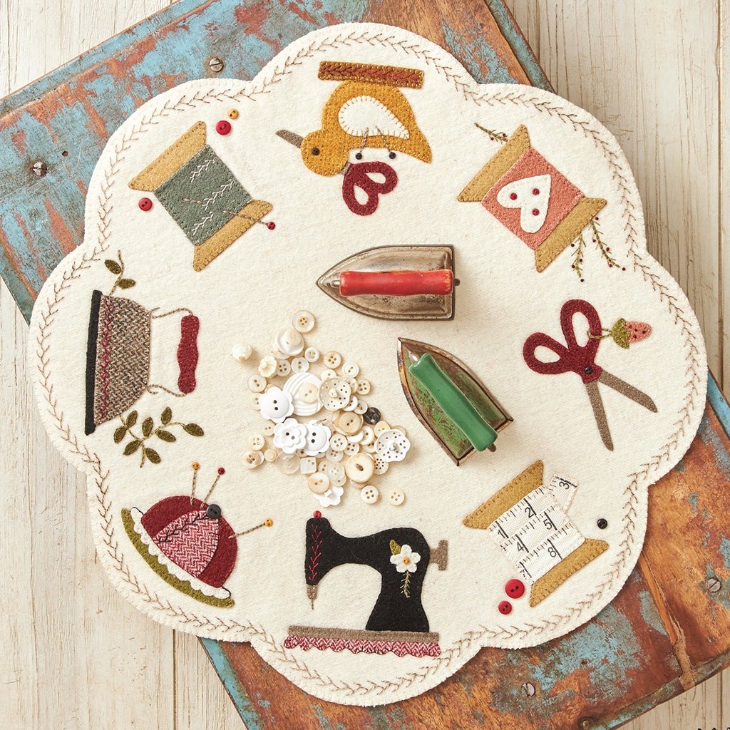 Sewing Scalloped Mat Kit