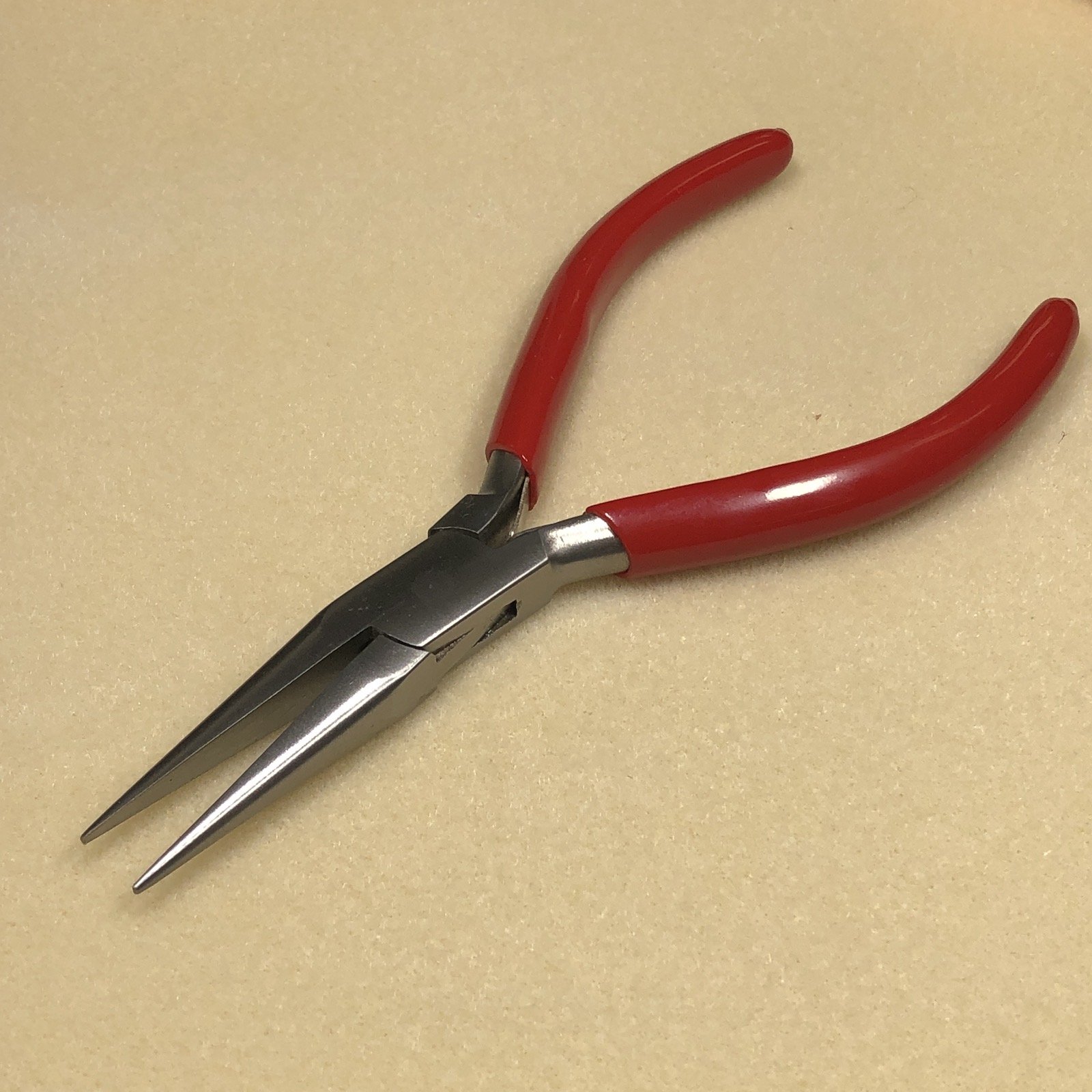 Chain Nose pliers