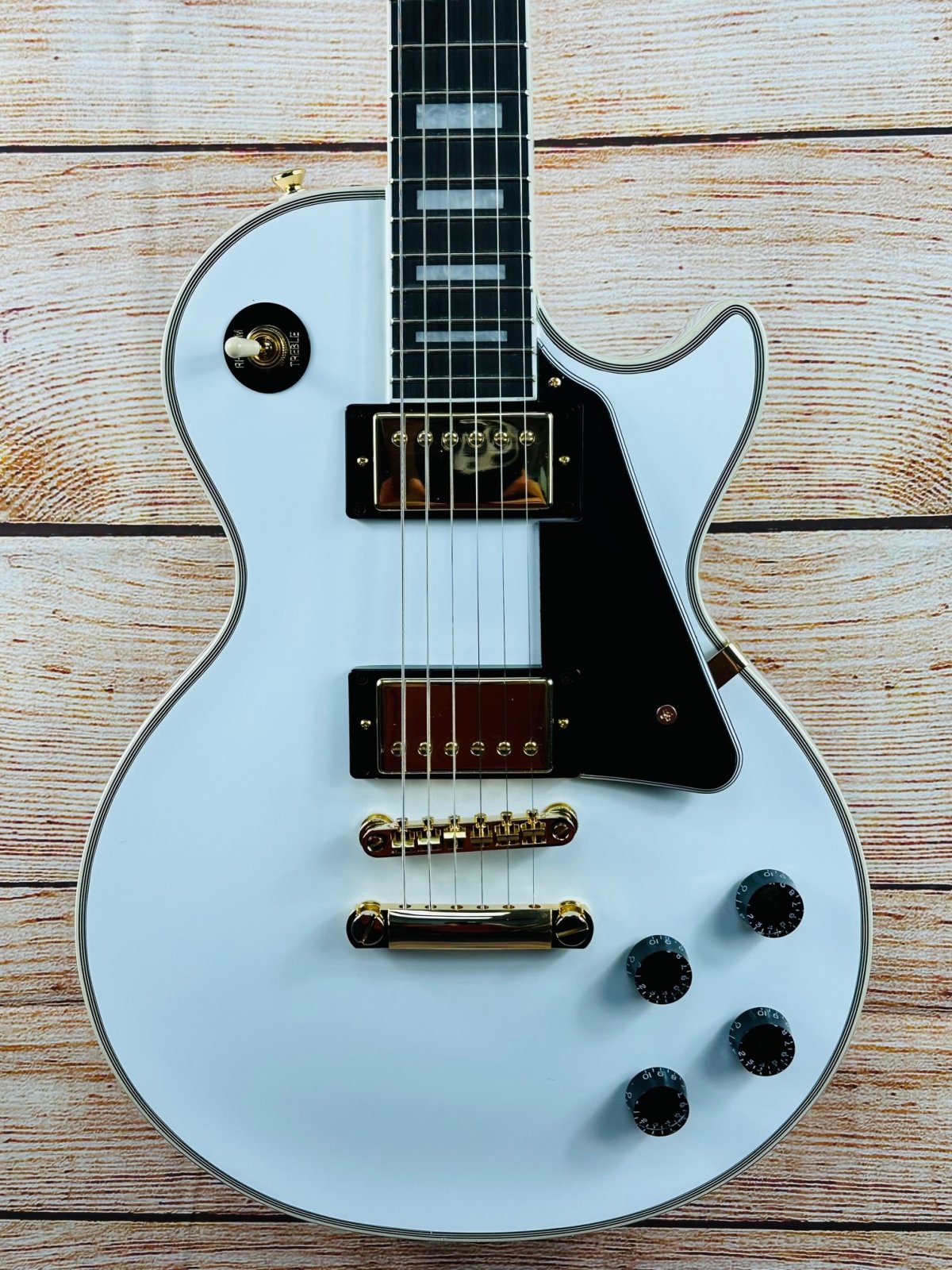 Epiphone Les Paul Custom Electric Guitar Alpine White 2