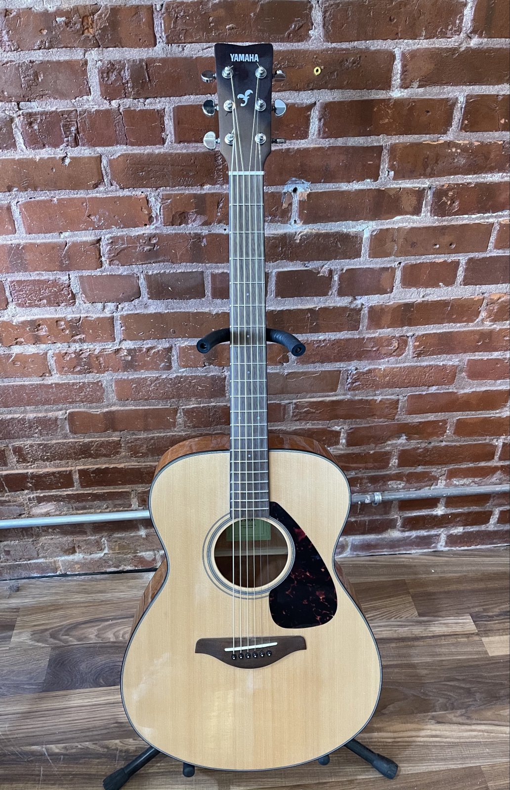 Yamaha FS800 Small Body Folk Acoustic Guitar Spruce Top