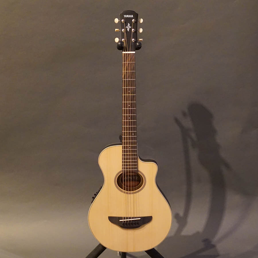 Yamaha APXT2 Three Quarter Size Travel Acoustic Electric Guitar Natural