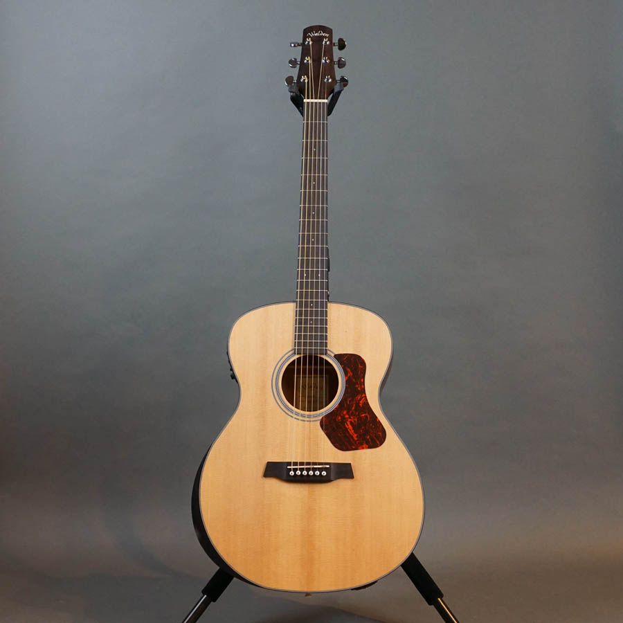 Walden G550RE Natura 500 Series Grand Auditorium Acoustic Electric