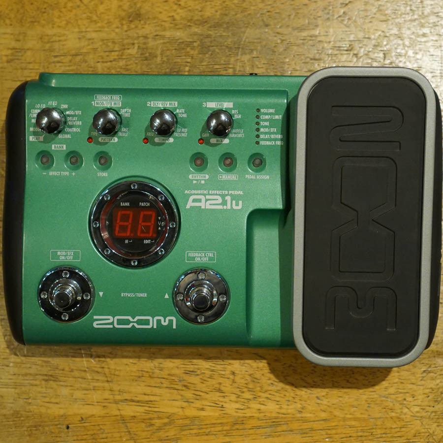 Zoom A2.1U Acoustic Guitar Multi Effects Pedal with Expression Used