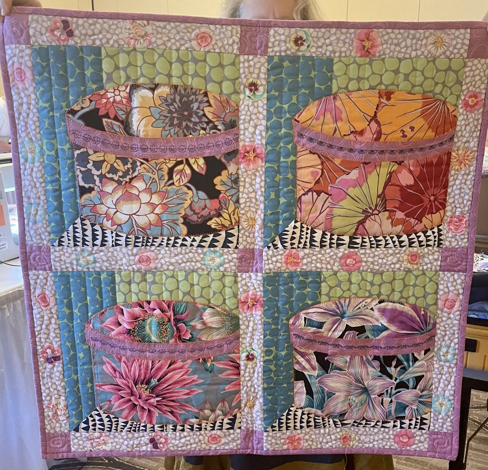 Sit and Sew Hatbox Quilt