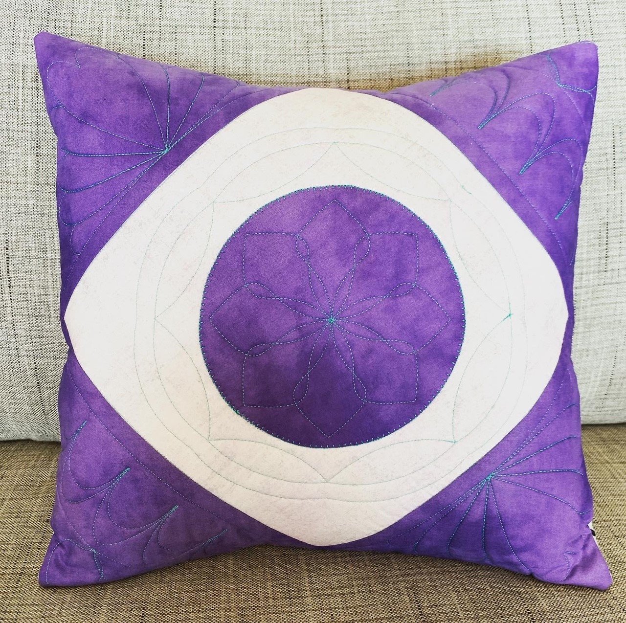 Janome Ruler Work Quilt Class