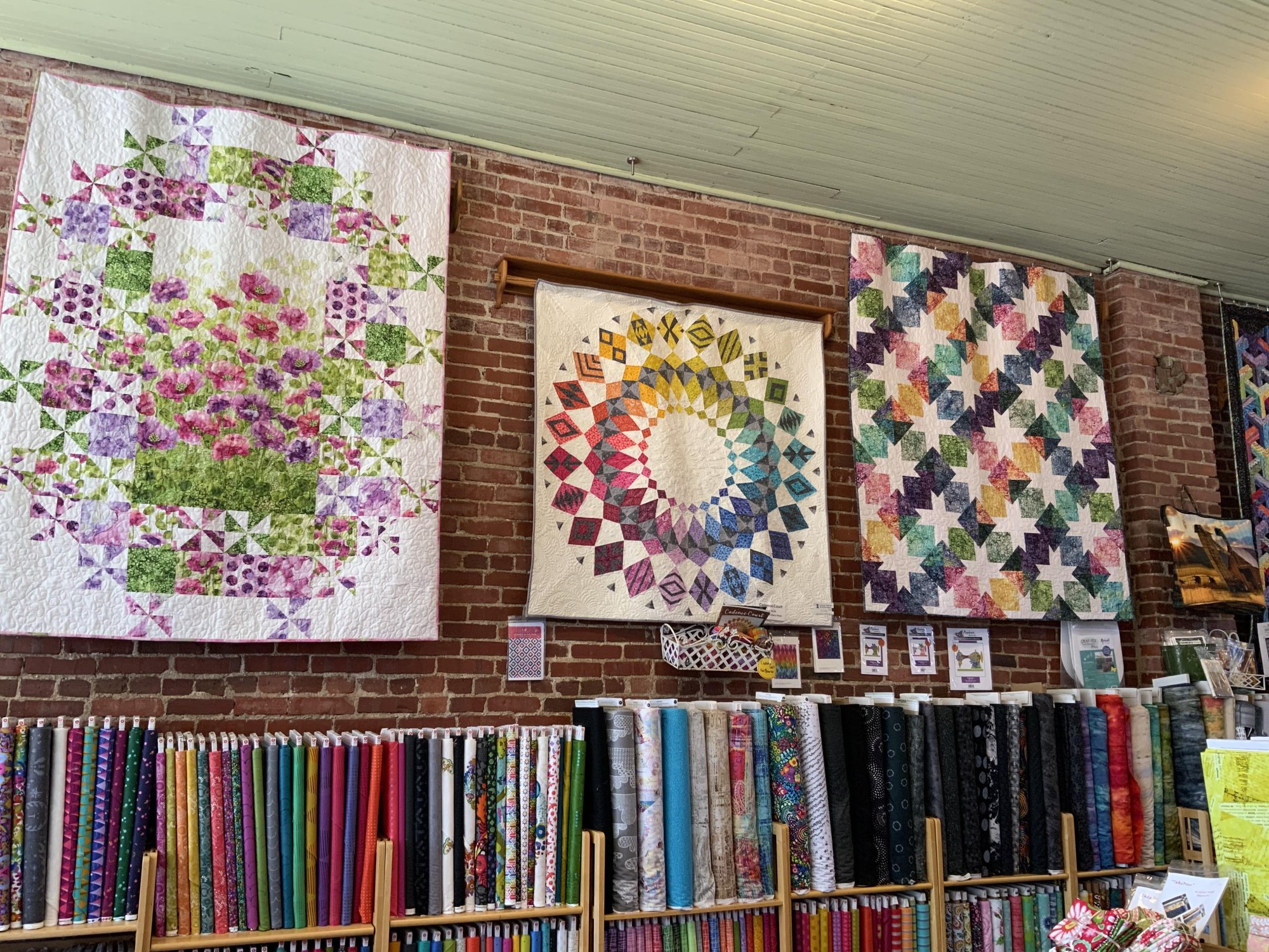 Quilt Fabric Shop Sewing Machine Sales Service Bloomington