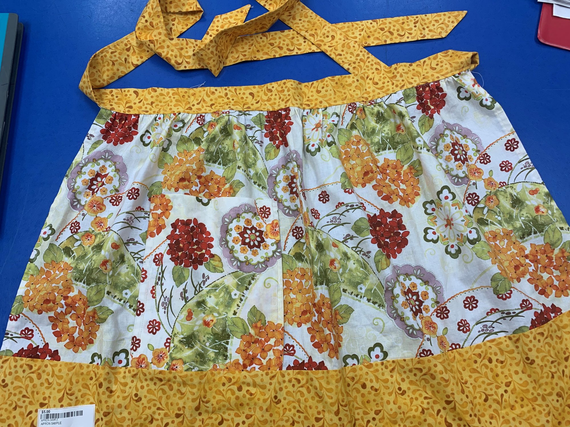 APRON SAMPLE