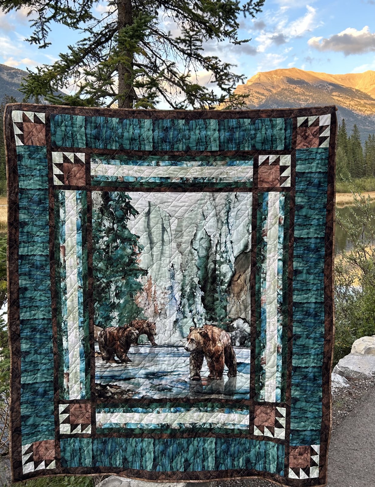 Northern Tracks Quilt Kit Bears Version