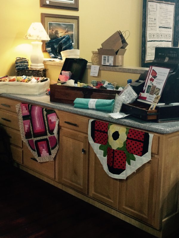 Tillies Quilts Est. 2009 Fort Dodge, IA Quilting Supplies