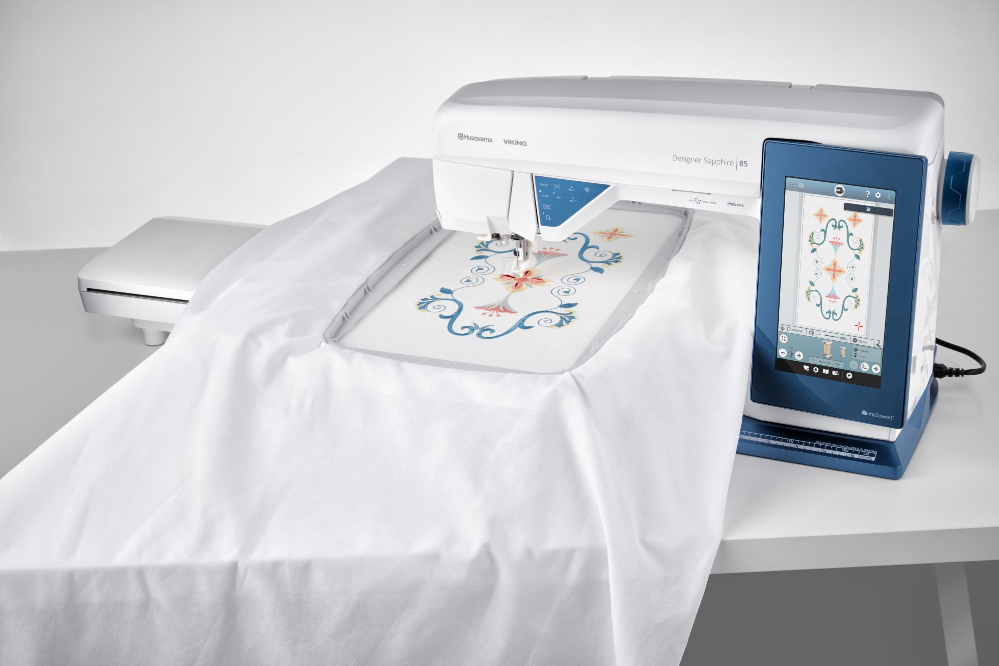 Viking Designer Sapphire 85