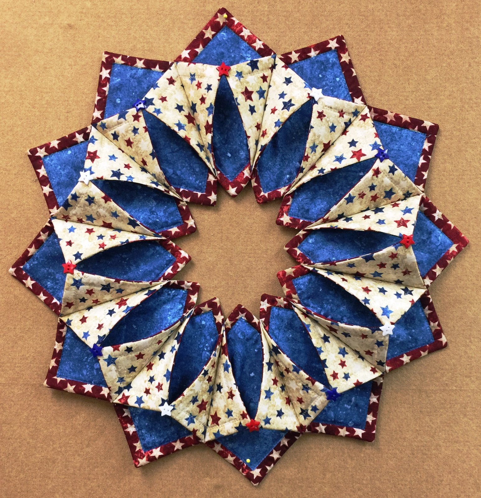 Stitch And Fold Wreath Free Sewing Pattern