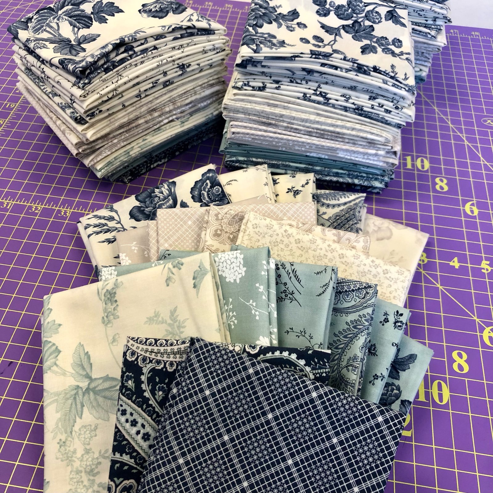 Sister Bay A&A FQ Bundle 17pcs 100565387