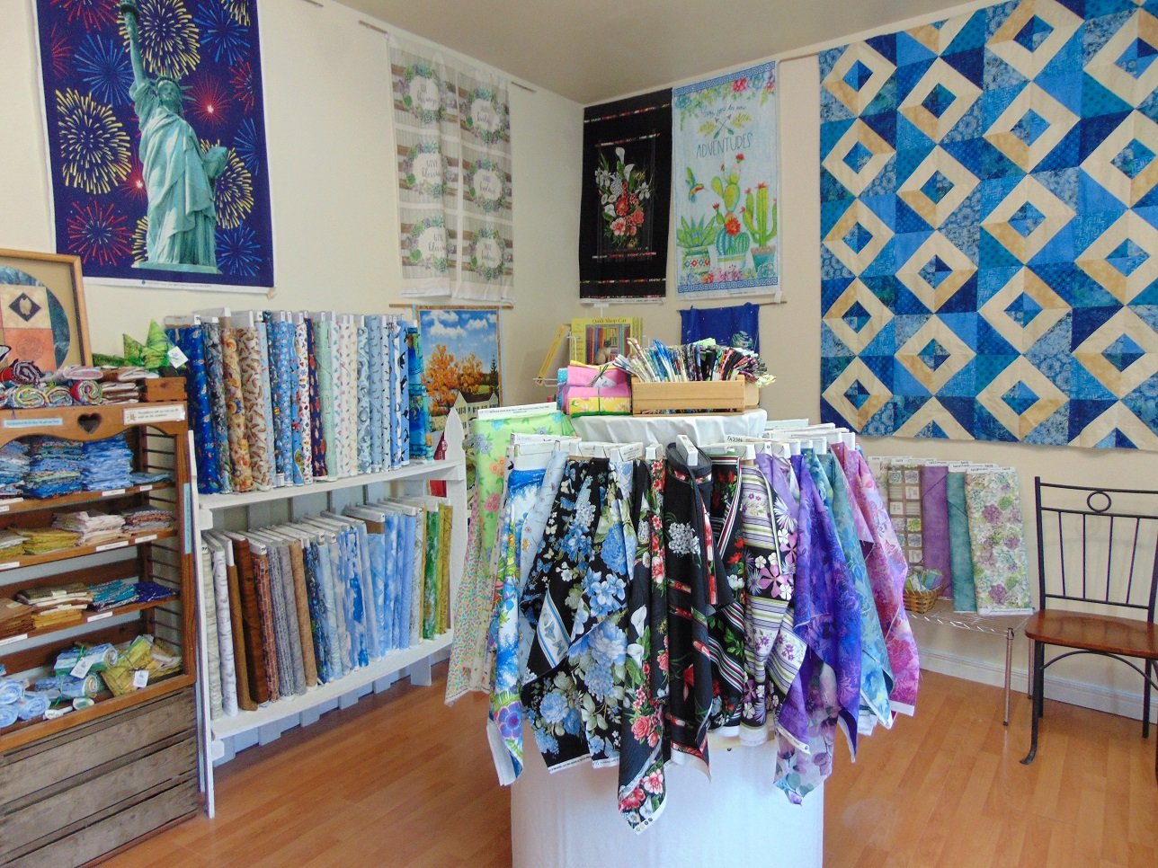 Quilt Shop Bandon, Oregon Designer Fabrics
