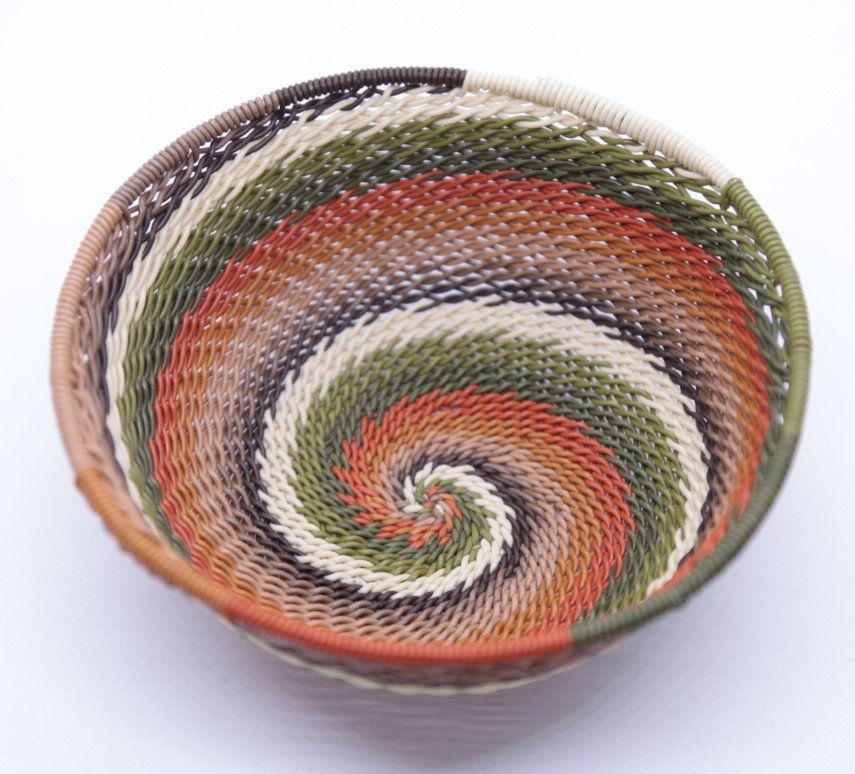 4 Telephone Wire Basket 103