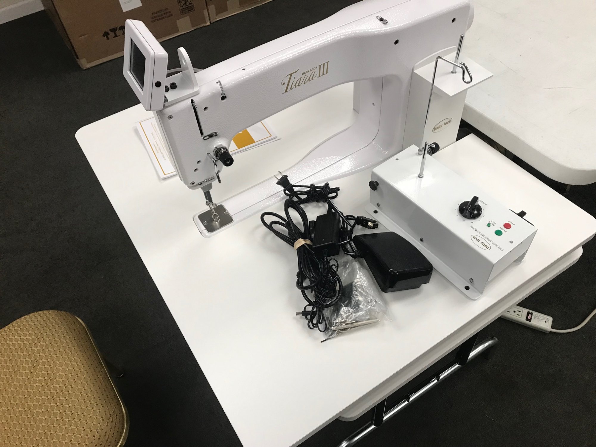 Babylock Tiara 3*