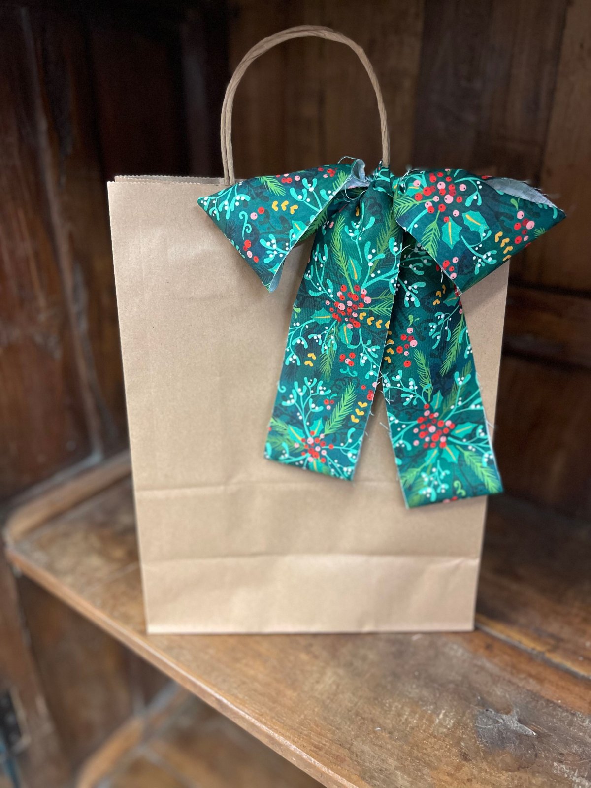 Brown Bag Mystery 2023 Tinsel Town Pine 101441550