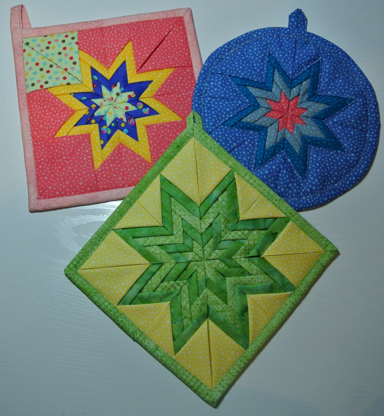 Folded Fabric Star Potholder
