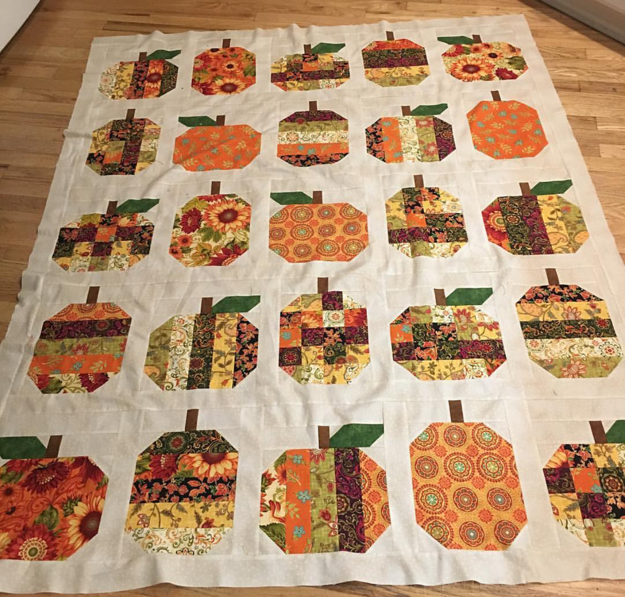 Thanksgiving Pumpkins Quilt Kit