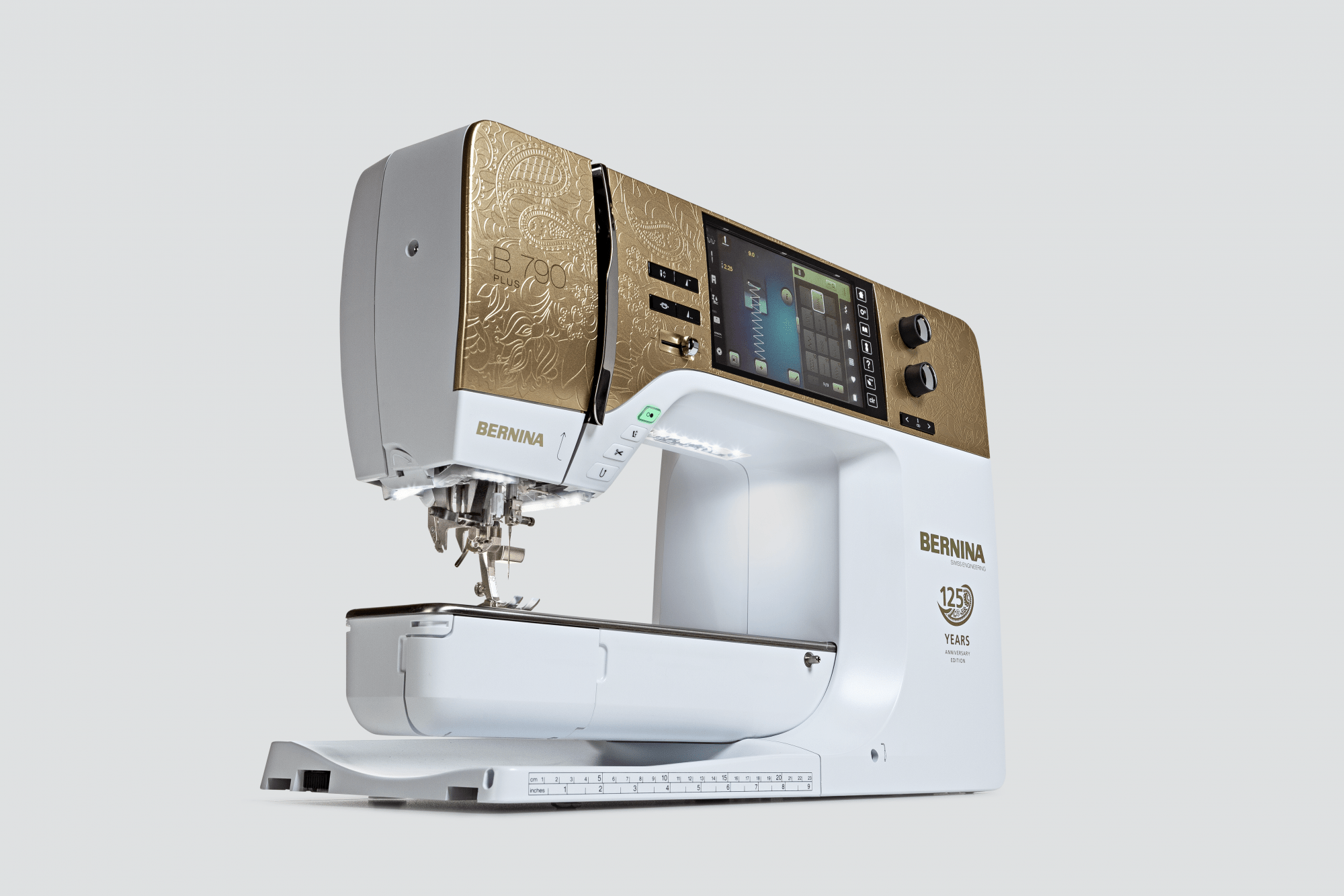 BERNINA 790 Plus Anniversary Edition