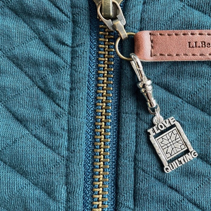I Love Quilting Zipper Pull 7722