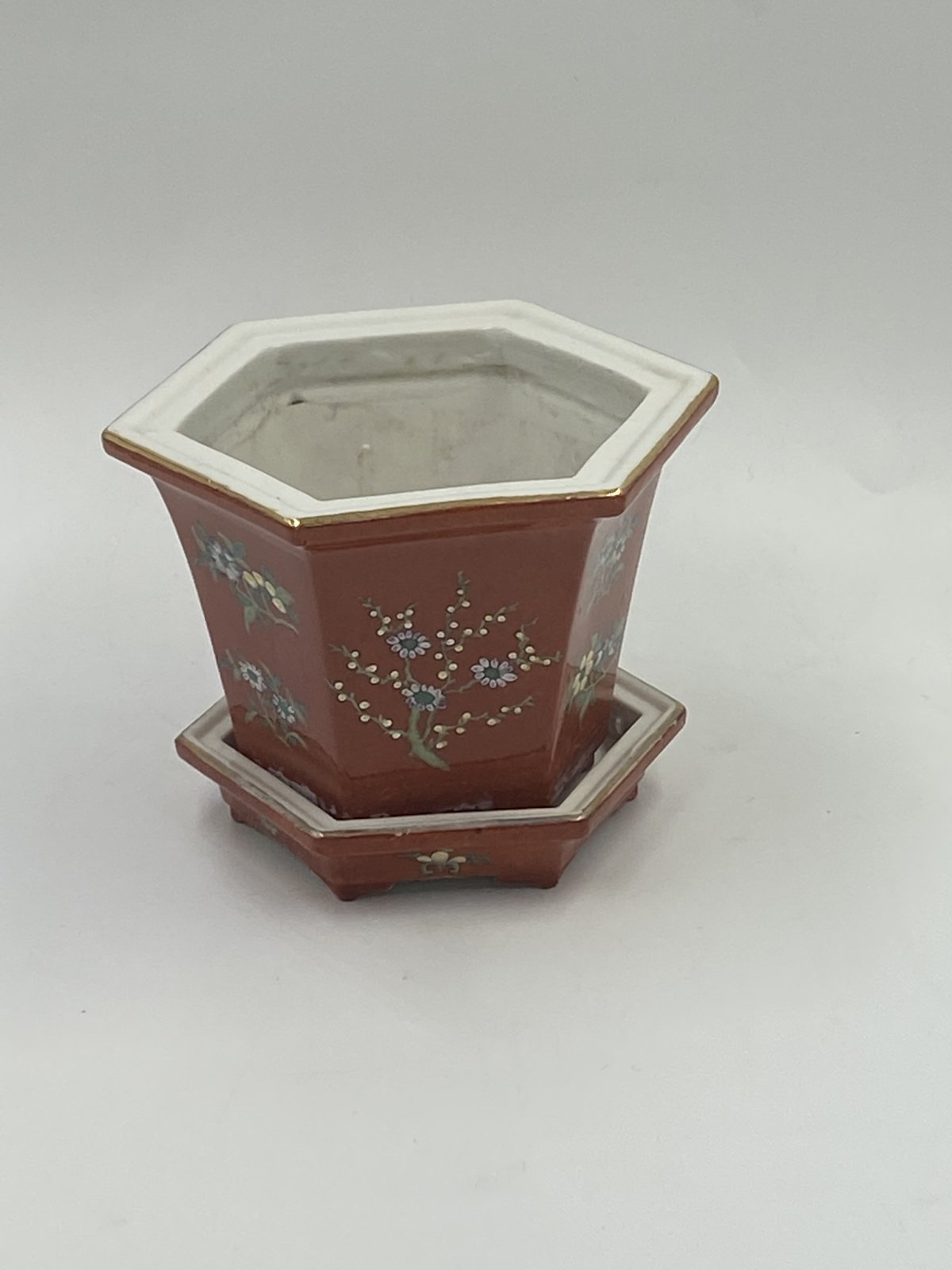 Made in Hong Kong hand painted in Japan porcelain planter with vase