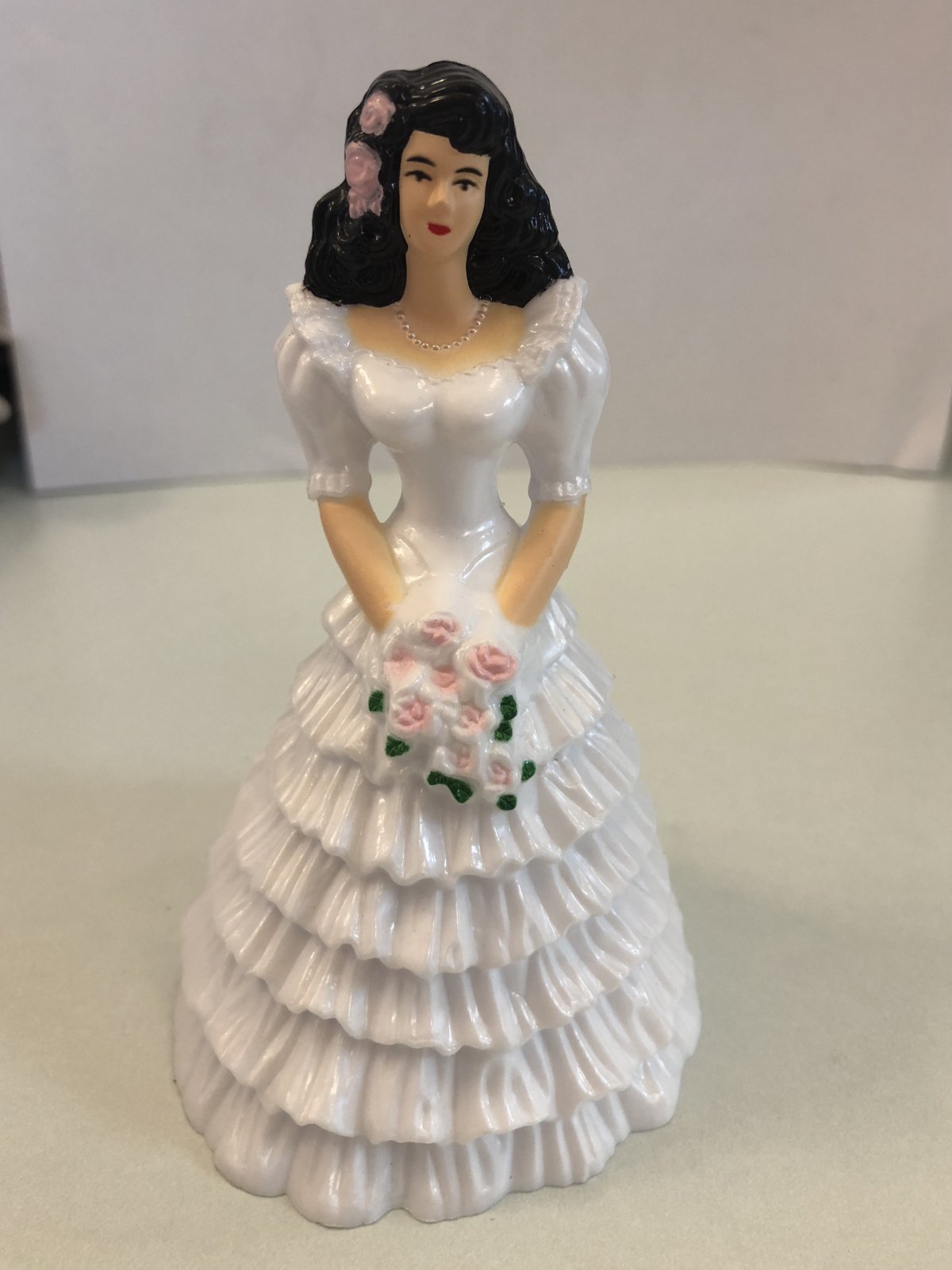 Quinceanera 4 1/2 Figurine Cake Topper