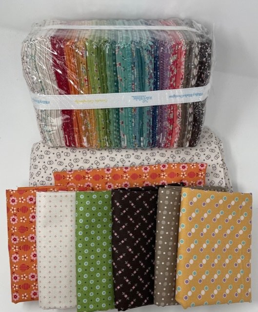 The Quilted Witch Lori Holt Fabric Kit Including a full Fat Quarter Bundle from Bee Dots
