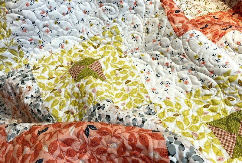 BOX BASICS, VELVET CHEVRON QUILT KIT W/PATTERN