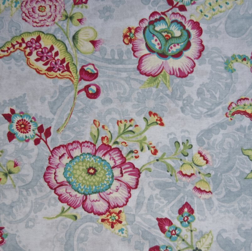 Country Garden Blue Floral Paisley Crafting By the Yard Quilting Cotton