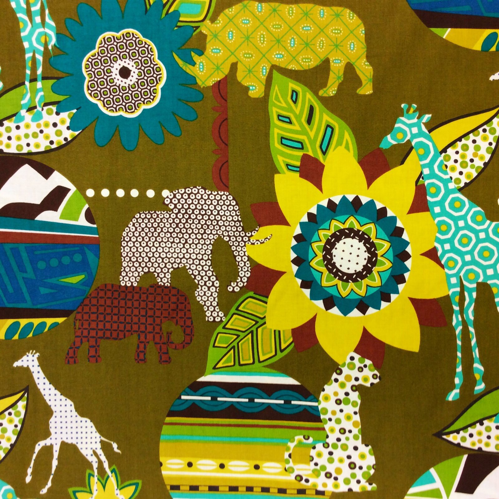 FAT QUARTER! RPFMD308 Alexander Henry mbali Savanna Safari Africa Animals Elephant Giraffe Rhino