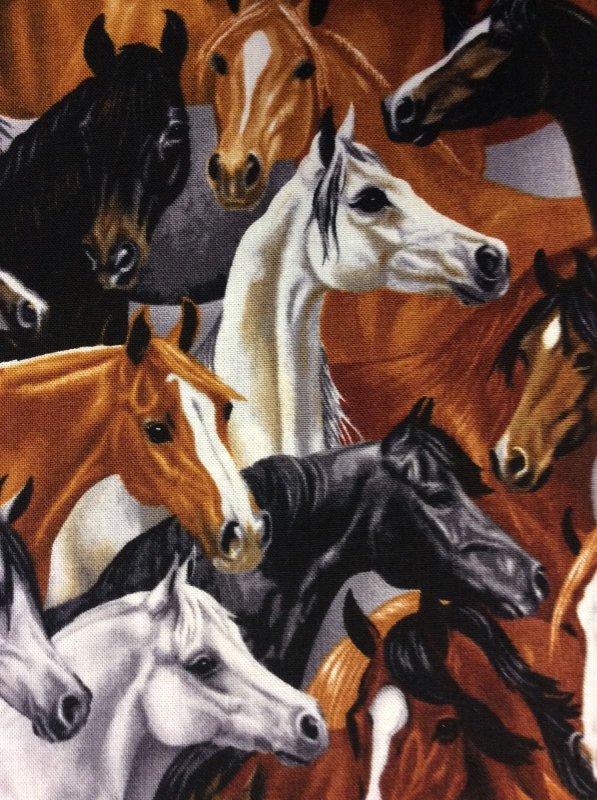 Majestic Horses 100 Cotton Fabric Quilt Fabric TT20