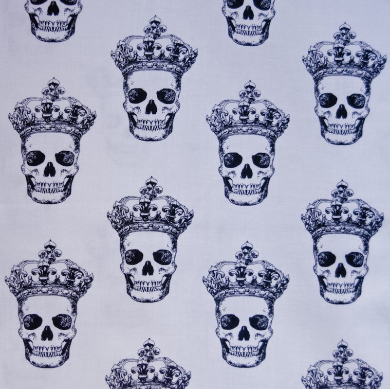 Goth Black and White Skulls Wearing Crowns Gothic Punk Cotton Quilt