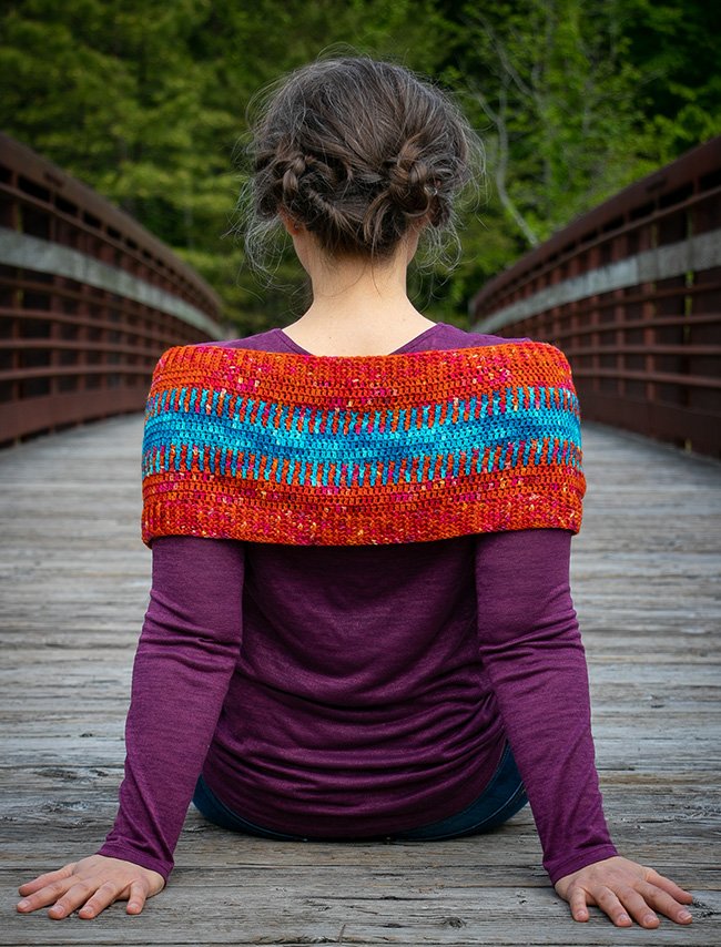 Mosaic Crochet Valley Vista Cowl